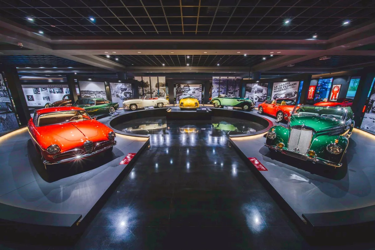 1_Sanhe Classic Car Museum