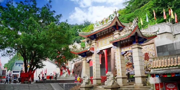 Dragon Mother Temple