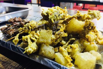 SI SHI ER ZHONG XIAO ROU CHUAN