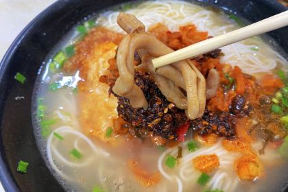 Yunweifang Fresh Chicken Rice Noodles (Manting Branch)