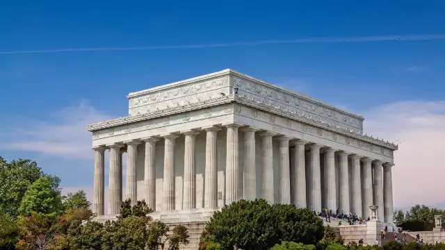 Hotels near Lincoln Memorial