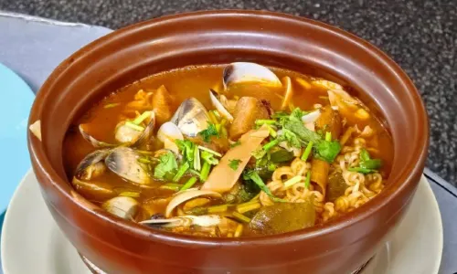 Capitol Seafood Longkang Siham
