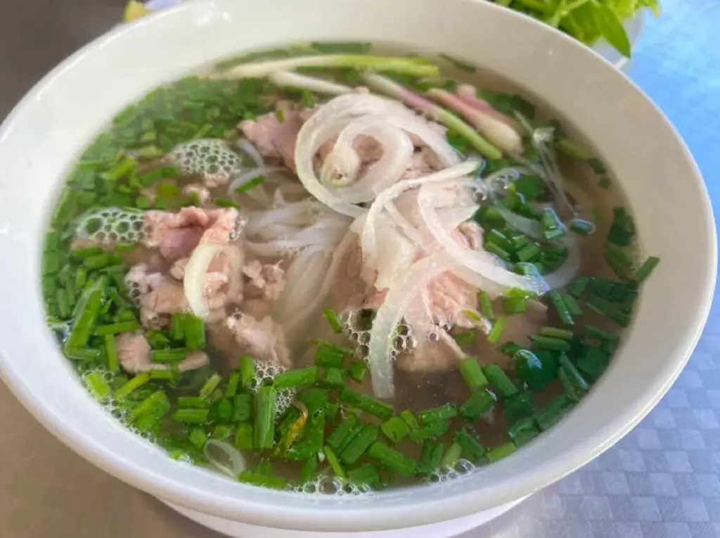Phở Ân Đà Lạt – Beef Pho Dalat