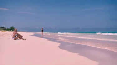 Pink Sands Beach