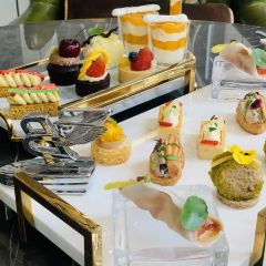 The Drawing Room (The St. Regis Shanghai Jingan) User Photo