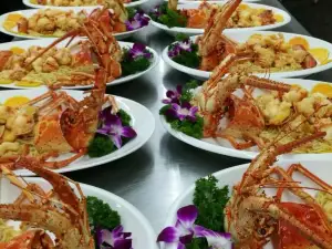 螺畔食府