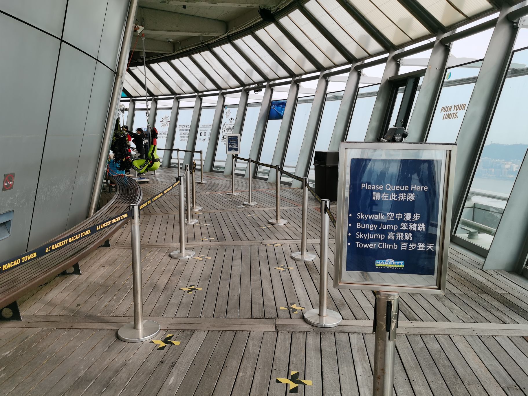 マカオ マカオタワーのバンジージャンプ 評判 案内 トリップドットコム