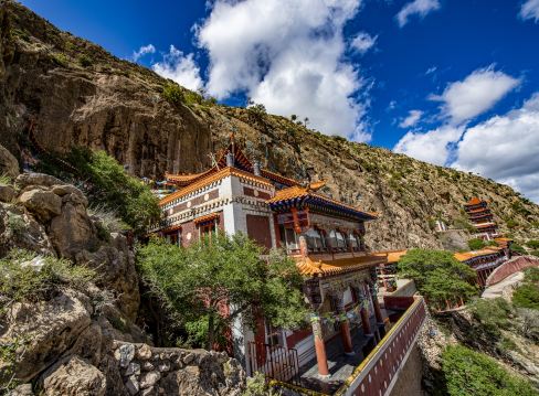 Guangzong Temple Ecological Tourist District of the Helan Mountain