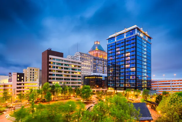 Hotels near Bank of America Stadium