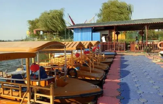 Kongquedao Amusement Park