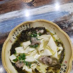贝可煮艺·手工滑肉面块(安岳直营店) User Photo