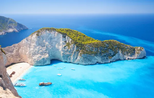 Vé máy bay Kerkyra Hà Nội