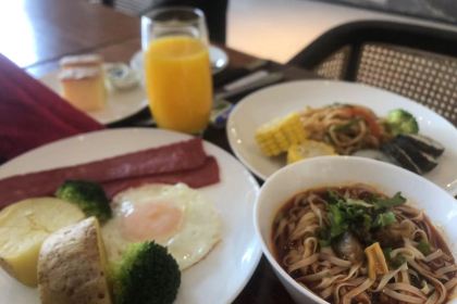 峨边锦江宾馆·河岸西餐