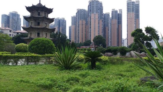 位于莆田南山广化寺内，是南宋古塔保留至今。