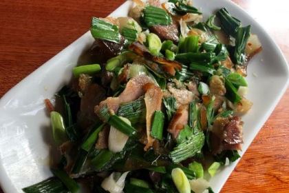 梁三哥鸡肉·源于一九九六年(青城山店)