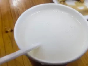 謝懷亮芝麻茶
