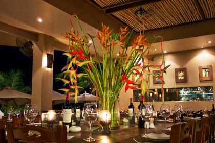 The Cliff Bar and Grill