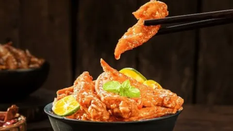 JIUMEI CHICKEN FEET in Leshan