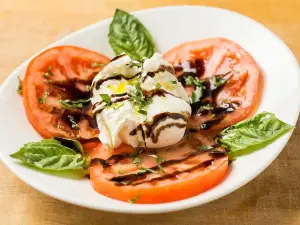 Top 10 Local Restaurants in Dallas