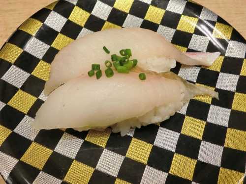 回転寿司 函館まるかつ水産本店