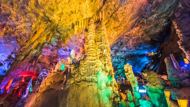 Jigandong Scenic Area - Karst Caves