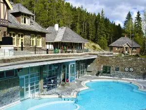 Popular Hot Springs Attractions in Alberta