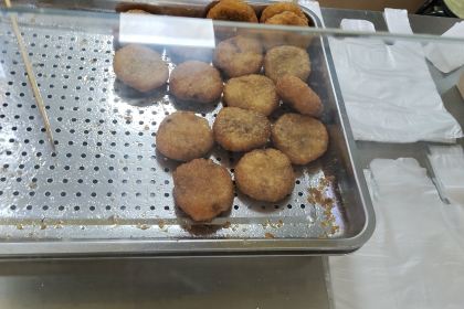 红专尹胖子油炸糕