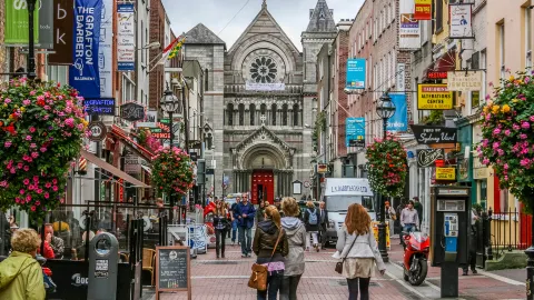 Grafton Street attraction in Dublin