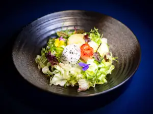 宜兴水墨涵田度假村·隆河谷180度湖景餐厅