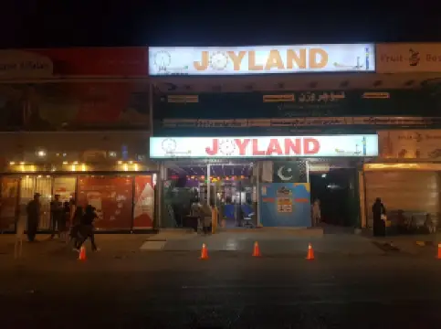 Popular Night Attractions in Lahore