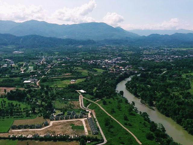 Hiking and rock climbing in Vang Vieng 