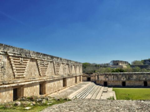 duracion vuelo Guadalajara Merida