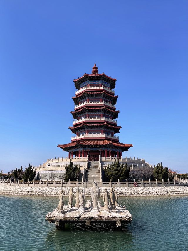 Eight Immortals Crossing the Sea