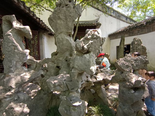 Lingering Garden