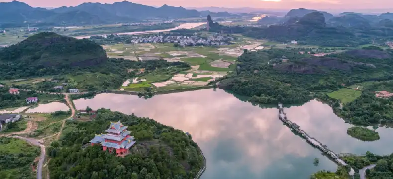 鷹潭