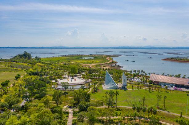 Qinzhou Binhai Park