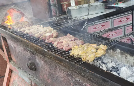 卡迪那斯烤肉店