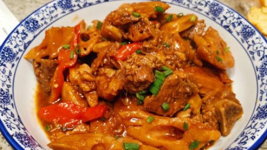 THREE ALLEY RESTAURANT