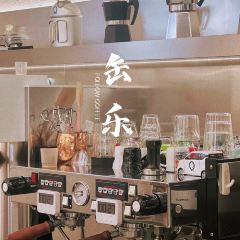FOLLOW ảnh của người dùng