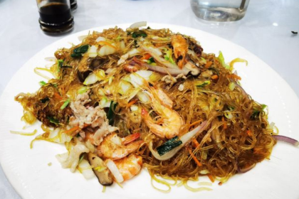 SHE JIAN SHANG DE HAI XIAN