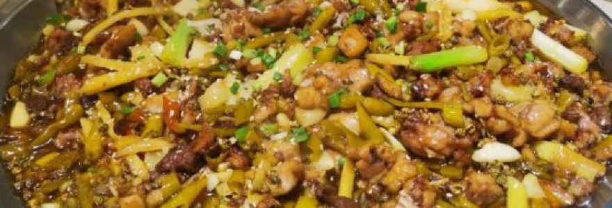 关二兔江湖菜馆(峰景里店)