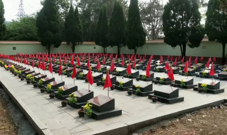 Fakashan Heroes Monument Park