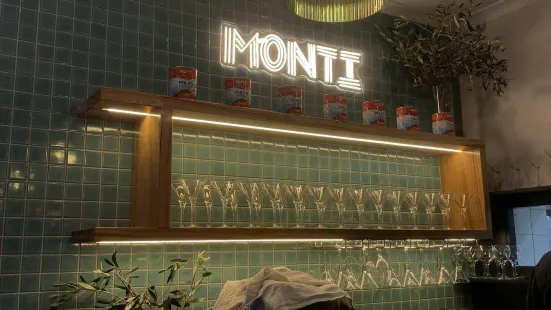 Bar Monti