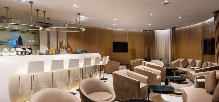 Omede Lounge - Holiday Inn AlSeeb Muscat