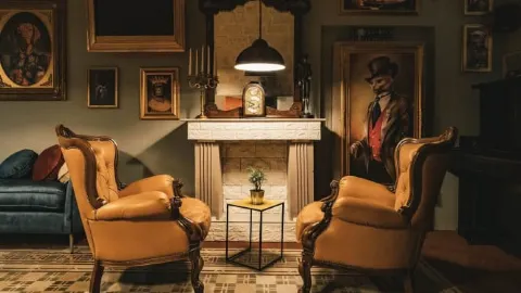 Room 21 Restaurant & Speakeasy in Apulia