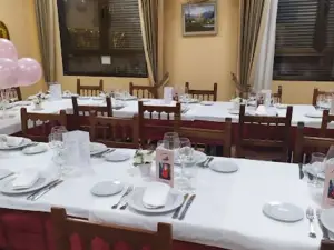 Bar Restaurante El Olmo