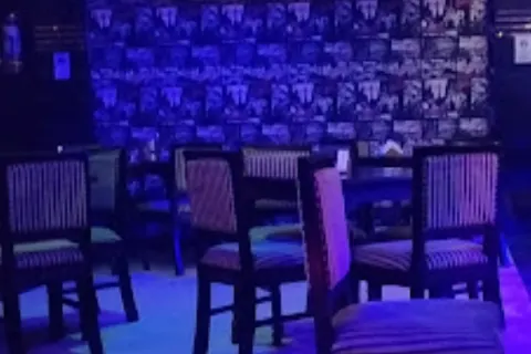 La Diplomat Restaurant & Bar