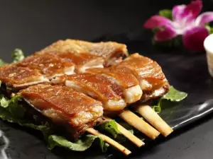 蒙艾里民族传统菜蒙餐