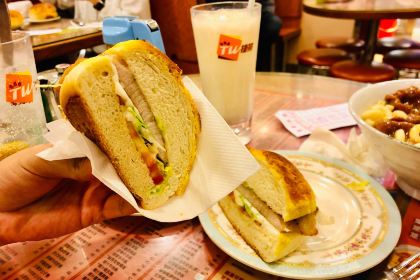 Kam Wah Cafe & Cake Shop