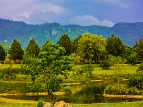 Flight Time from Jeddah to Islamabad